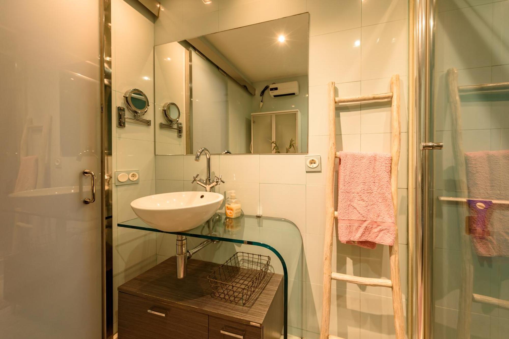 Apartamento Reisol Castelldefels Bagian luar foto