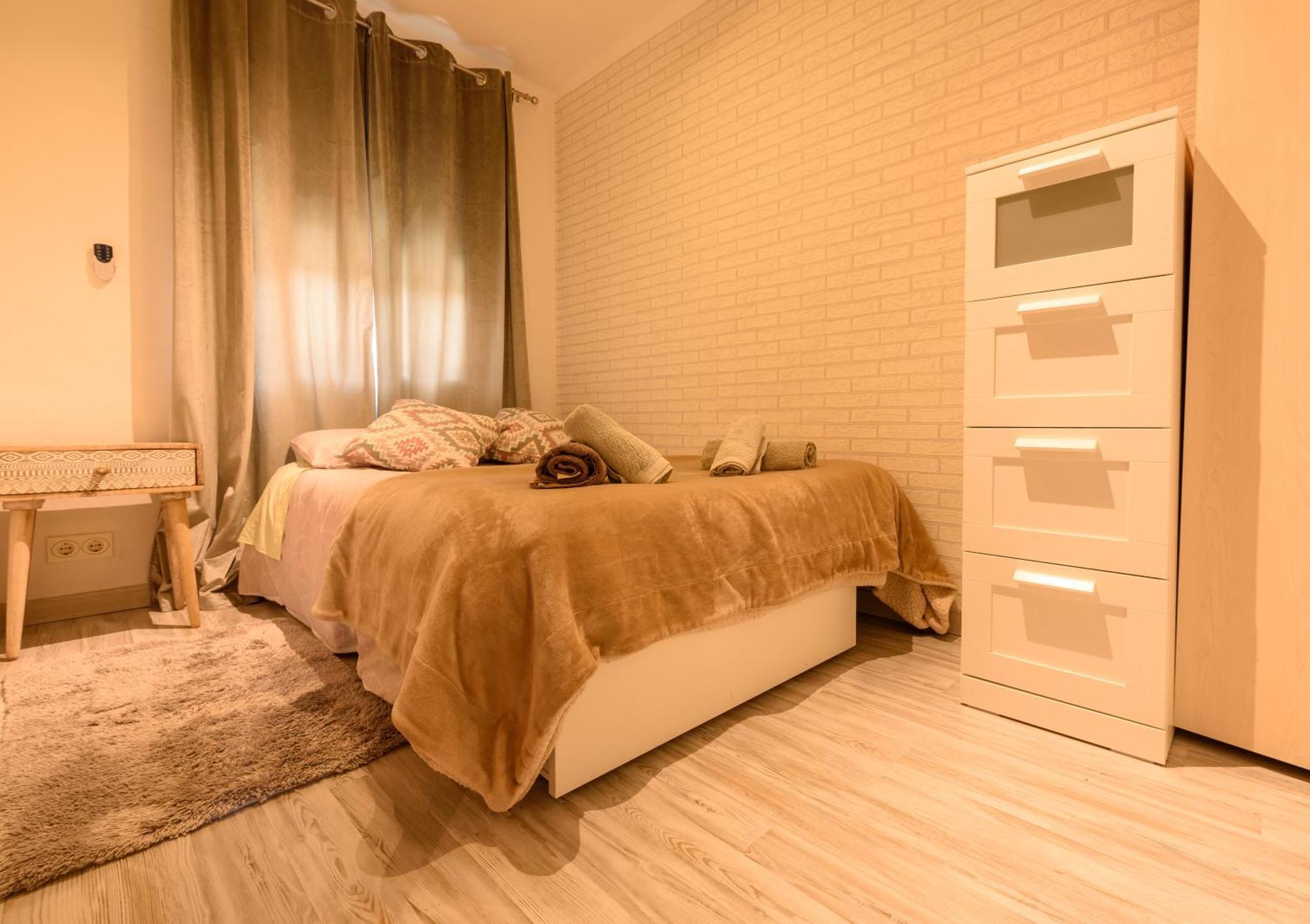 Apartamento Reisol Castelldefels Bagian luar foto